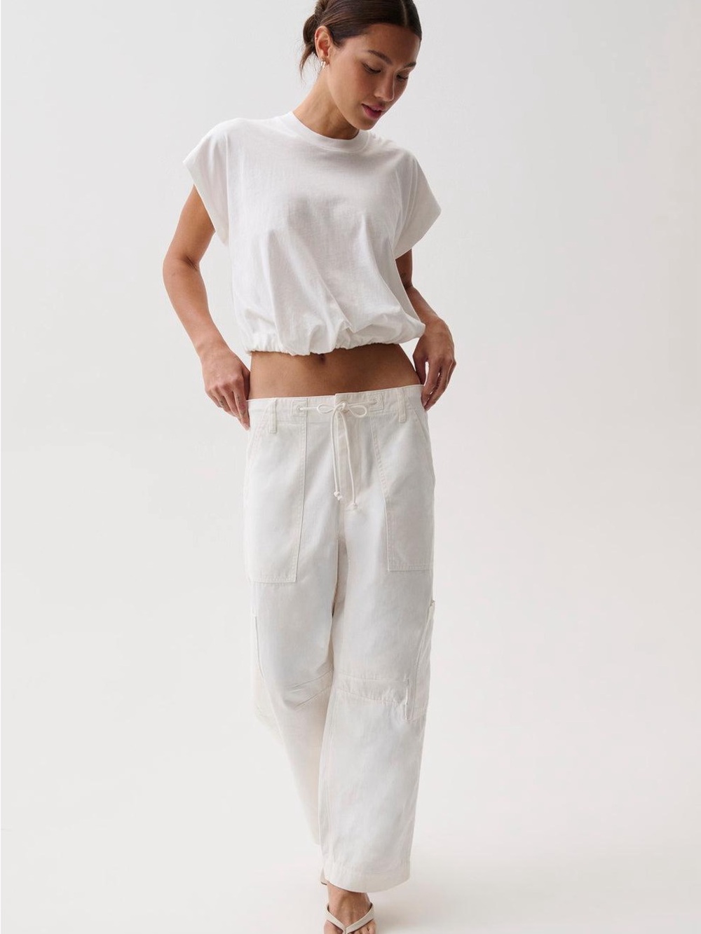NWOT Pistola Sabrina Curved Barrel Utility Pants – White – Size 26 RETAIL $178